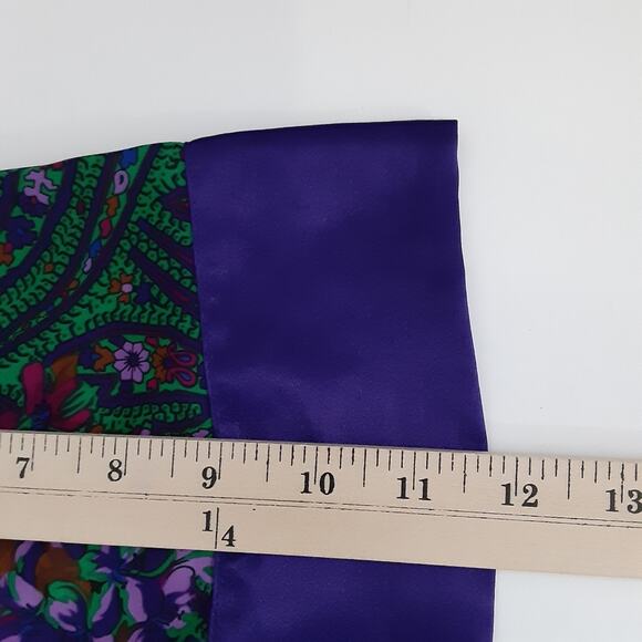 Victorias Secret Gold Label Satin Dressing Robe Purple Paisley Bathrobe Cover Up - Picture 10 of 10
